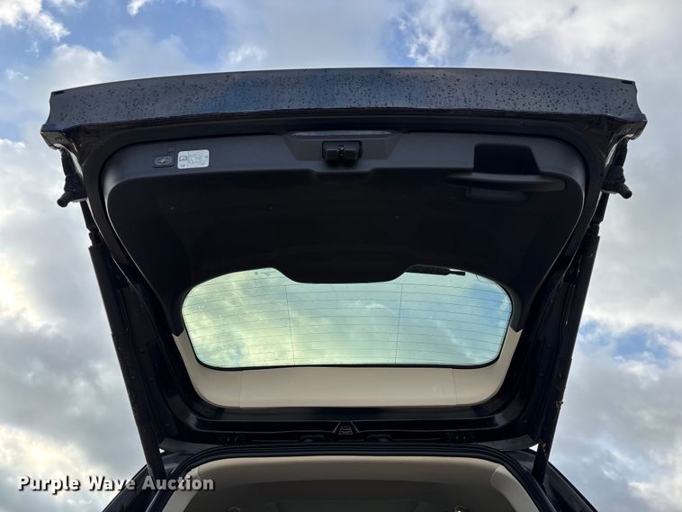 image for item ED2400 2017 Ford Escape SUV