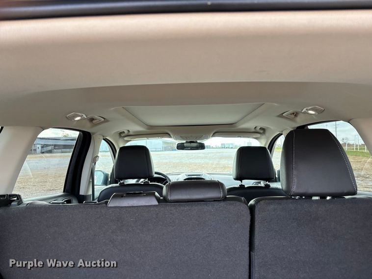 image for item ED2400 2017 Ford Escape SUV