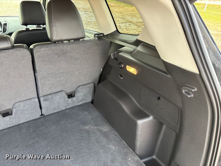 image for item ED2400 2017 Ford Escape SUV