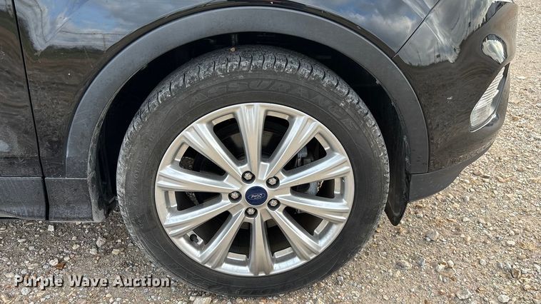 image for item ED2400 2017 Ford Escape SUV