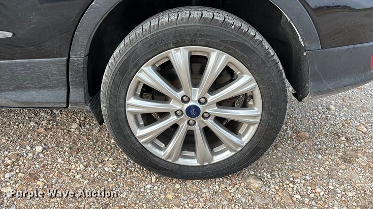 image for item ED2400 2017 Ford Escape SUV