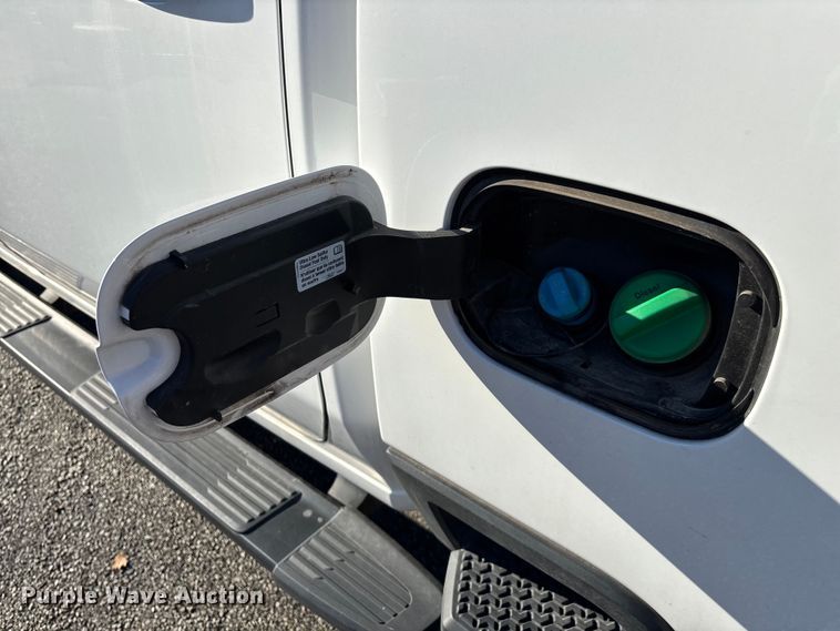 image for item ED2468 2023 Chevrolet Silverado 2500HD Crew Cab pickup truck