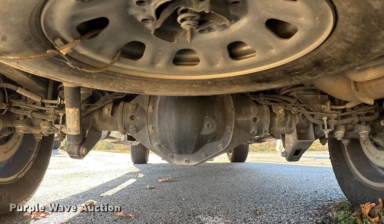 image for item ED2468 2023 Chevrolet Silverado 2500HD Crew Cab pickup truck