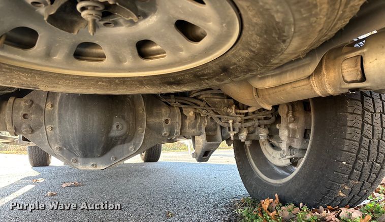 image for item ED2468 2023 Chevrolet Silverado 2500HD Crew Cab pickup truck