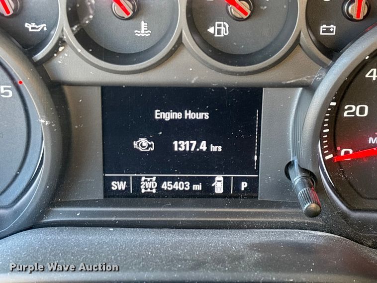 image for item ED2468 2023 Chevrolet Silverado 2500HD Crew Cab pickup truck