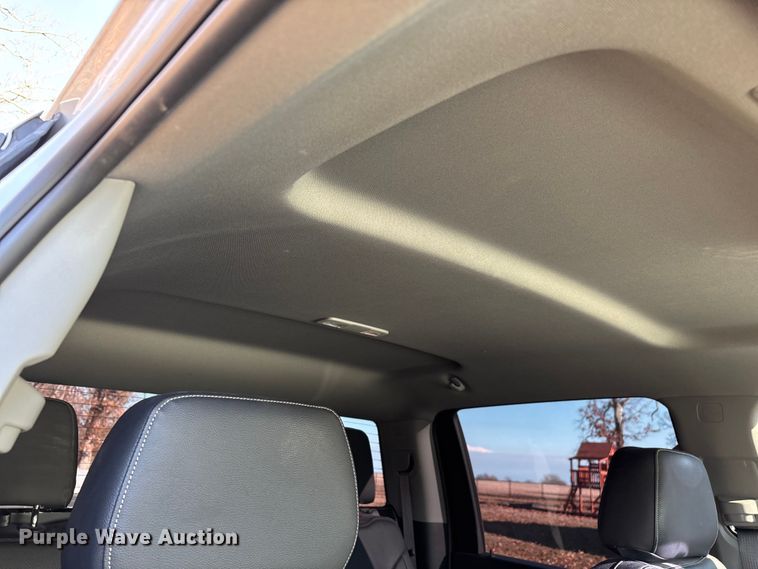 image for item ED2468 2023 Chevrolet Silverado 2500HD Crew Cab pickup truck