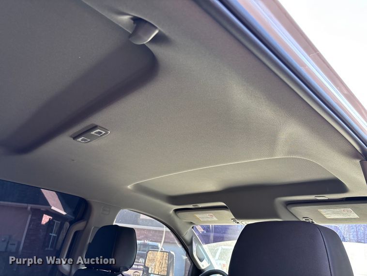 image for item ED2468 2023 Chevrolet Silverado 2500HD Crew Cab pickup truck