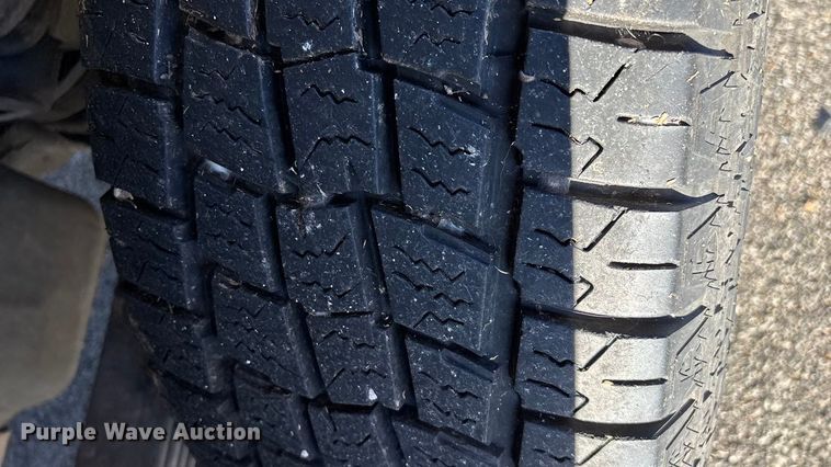 image for item ED2468 2023 Chevrolet Silverado 2500HD Crew Cab pickup truck