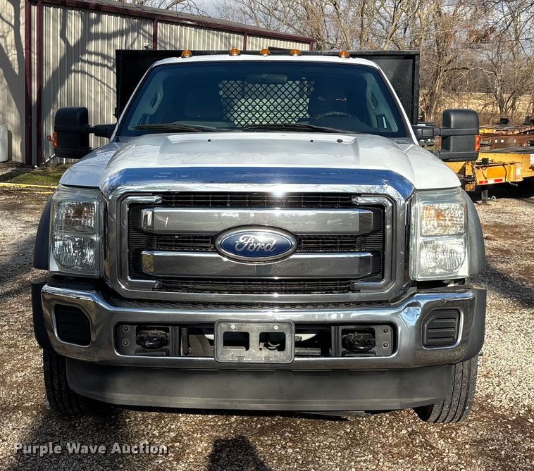 image for item ED2471 2011 Ford F550 Super Duty flatbed truck