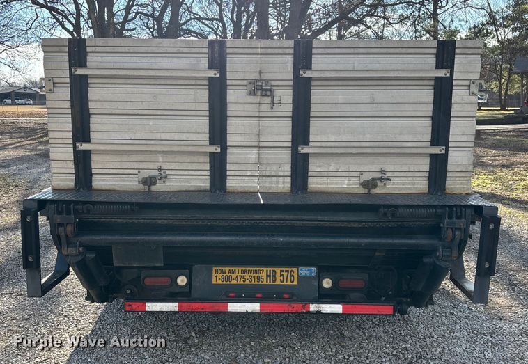 image for item ED2471 2011 Ford F550 Super Duty flatbed truck