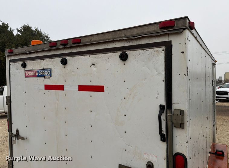 image for item ED5042 2016 Lark United VT714TA enclosed cargo trailer