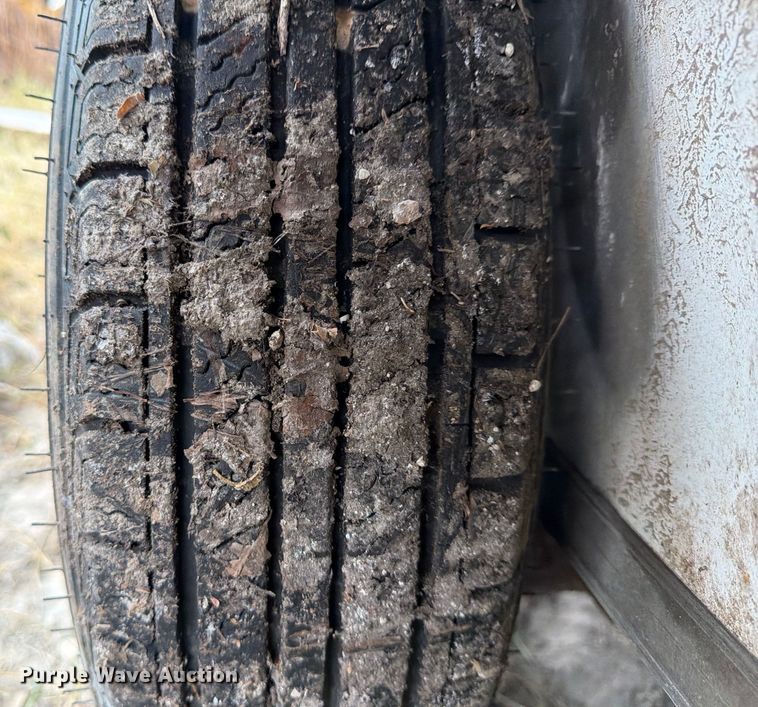 image for item ED5042 2016 Lark United VT714TA enclosed cargo trailer