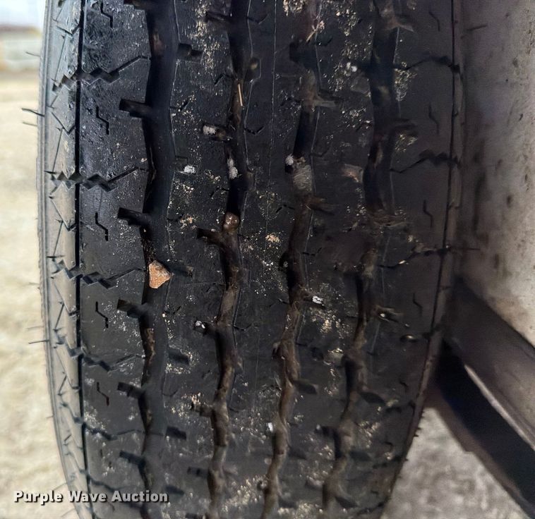 image for item ED5042 2016 Lark United VT714TA enclosed cargo trailer