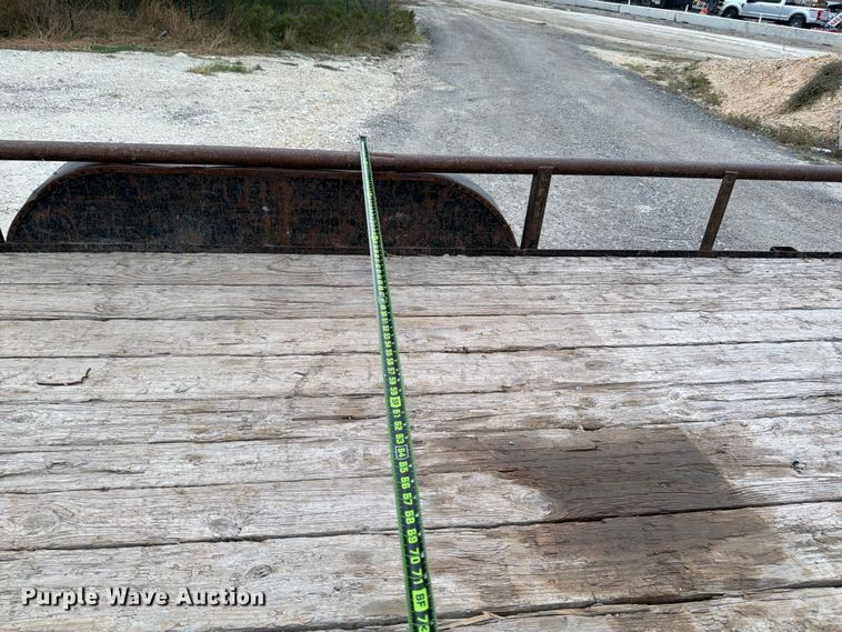 image for item ED5043 2017 Top Hat Industries EP16X6.5-6E-C utility trailer