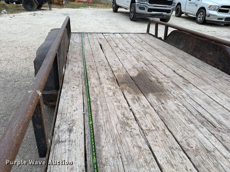 image for item ED5043 2017 Top Hat Industries EP16X6.5-6E-C utility trailer