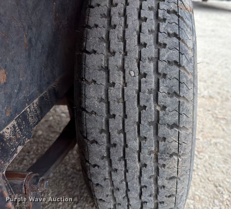 image for item ED5043 2017 Top Hat Industries EP16X6.5-6E-C utility trailer