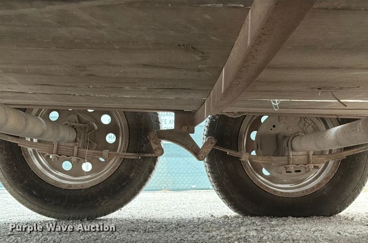 image for item ED5043 2017 Top Hat Industries EP16X6.5-6E-C utility trailer