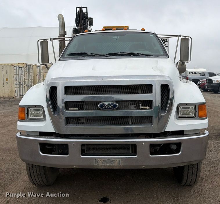 image for item ED5086 2015 Ford F750 Super Duty utility / service truck