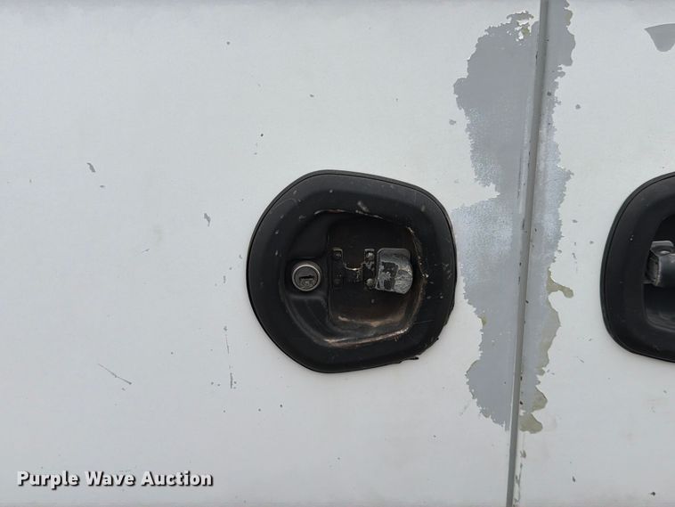 image for item ED5086 2015 Ford F750 Super Duty utility / service truck