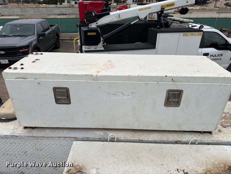 image for item ED5086 2015 Ford F750 Super Duty utility / service truck