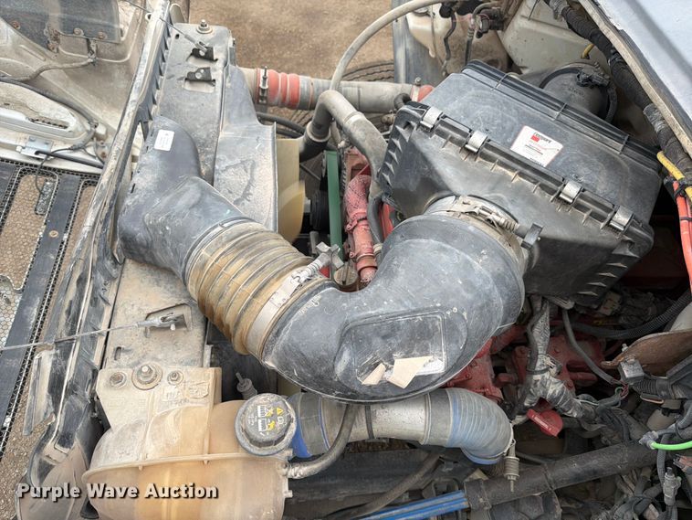 image for item ED5086 2015 Ford F750 Super Duty utility / service truck