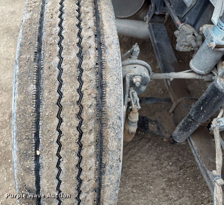 image for item ED5086 2015 Ford F750 Super Duty utility / service truck