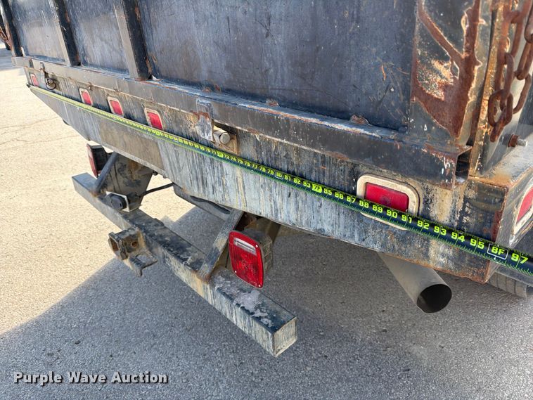 image for item ED5096 2015 Chevrolet Silverado 3500HD Crew Cab flatbed pickup truck