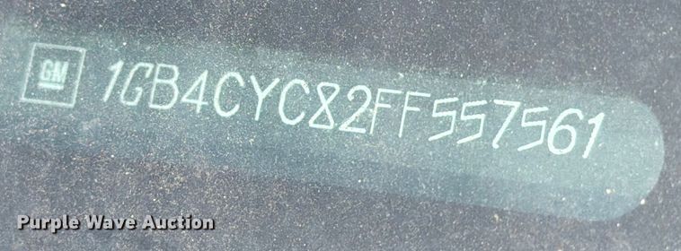 image for item ED5096 2015 Chevrolet Silverado 3500HD Crew Cab flatbed pickup truck