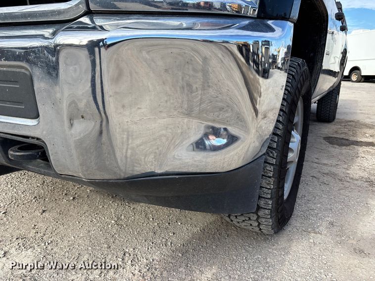 image for item ED5097 2016 Chevrolet 2500HD Ext. Cab pickup truck