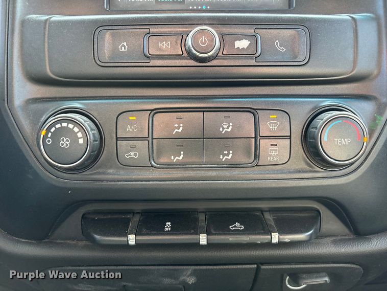 image for item ED5097 2016 Chevrolet 2500HD Ext. Cab pickup truck