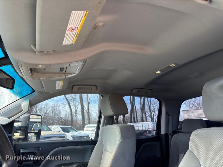 image for item ED5097 2016 Chevrolet 2500HD Ext. Cab pickup truck