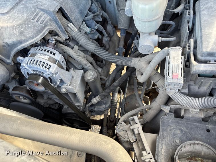 image for item ED5097 2016 Chevrolet 2500HD Ext. Cab pickup truck