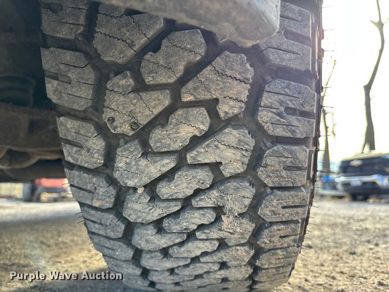 image for item ED5097 2016 Chevrolet 2500HD Ext. Cab pickup truck