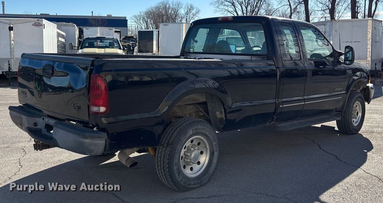 image for item ED5098 1999 Ford F350 Super Duty XLT Ext. Cab pickup truck