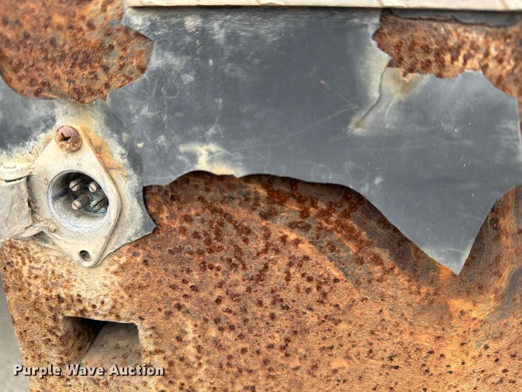 image for item ED5099 2003 Ford E450 delivery truck