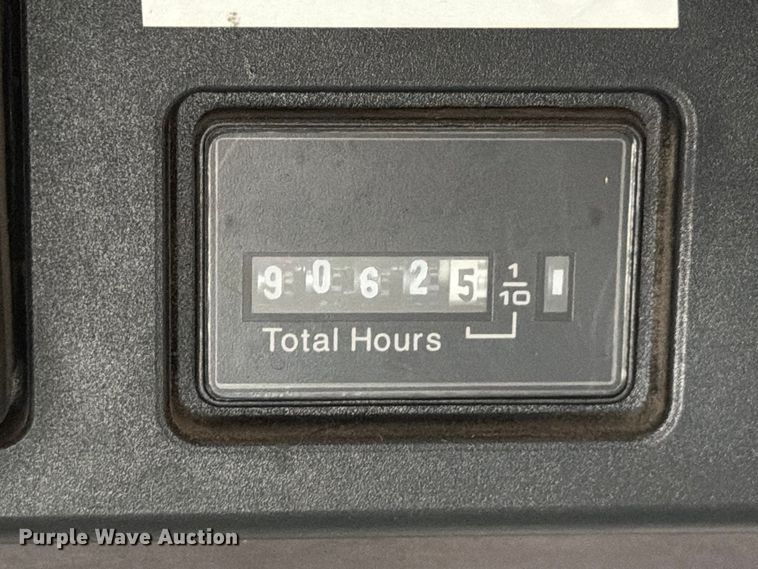 image for item ED5099 2003 Ford E450 delivery truck