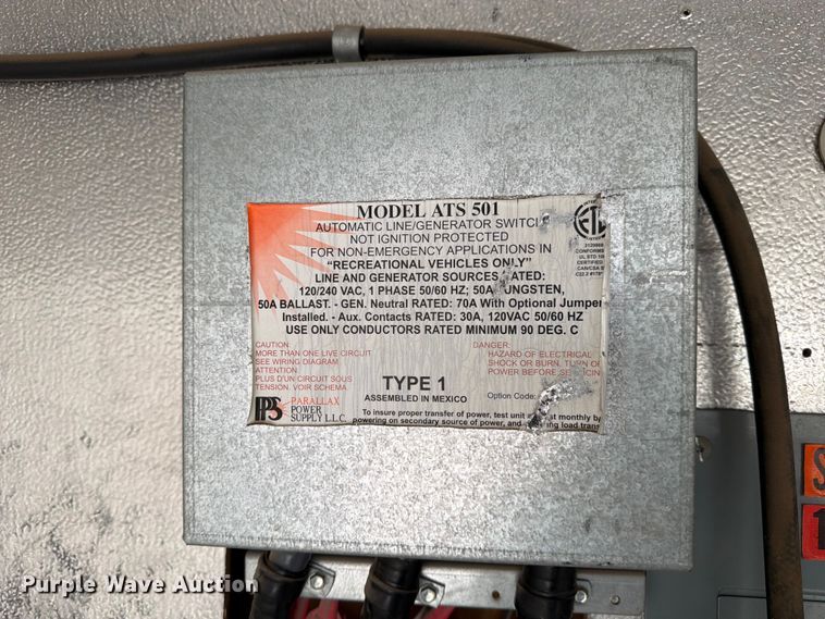 image for item ED5099 2003 Ford E450 delivery truck