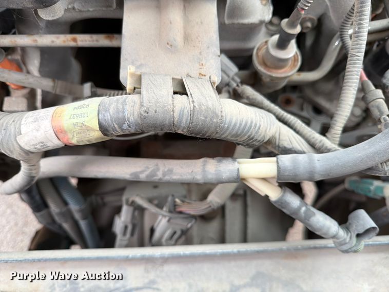 image for item ED5099 2003 Ford E450 delivery truck