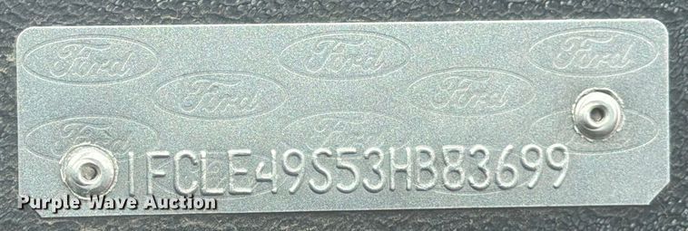 image for item ED5099 2003 Ford E450 delivery truck