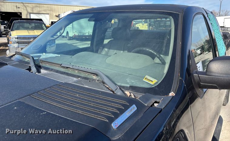 image for item ED5100 2009 Chevrolet Silverado 2500HD Ext. Cab pickup truck