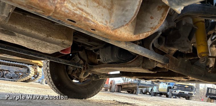 image for item ED5100 2009 Chevrolet Silverado 2500HD Ext. Cab pickup truck