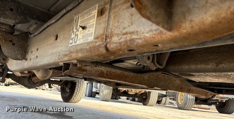 image for item ED5100 2009 Chevrolet Silverado 2500HD Ext. Cab pickup truck