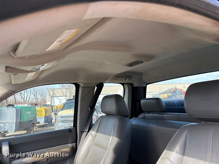 image for item ED5100 2009 Chevrolet Silverado 2500HD Ext. Cab pickup truck