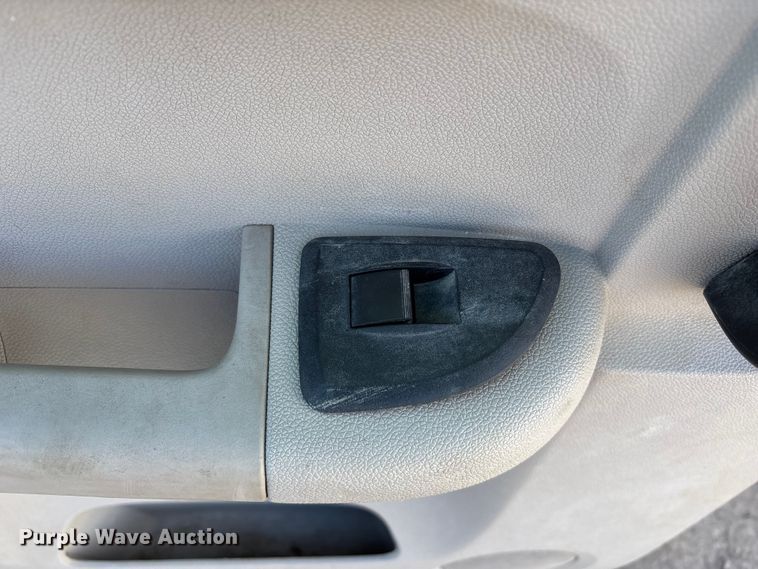 image for item ED5100 2009 Chevrolet Silverado 2500HD Ext. Cab pickup truck