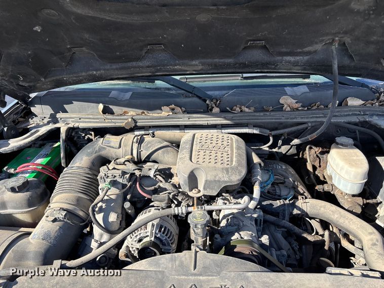 image for item ED5100 2009 Chevrolet Silverado 2500HD Ext. Cab pickup truck