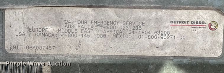 image for item ED5104 2005 Freightliner Columbia semi truck