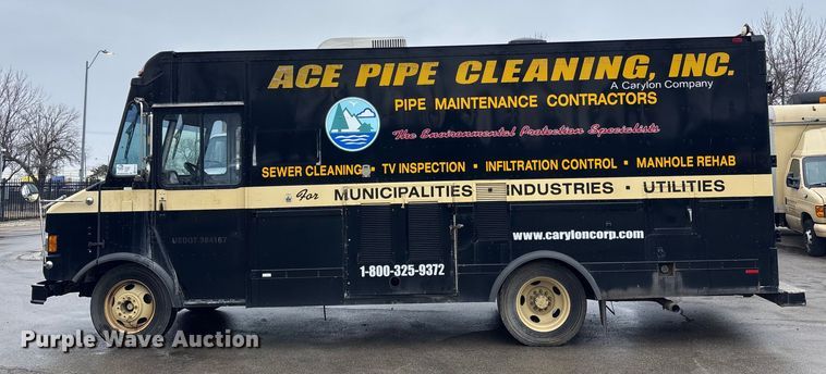 image for item ED5113 1998 GMC delivery van