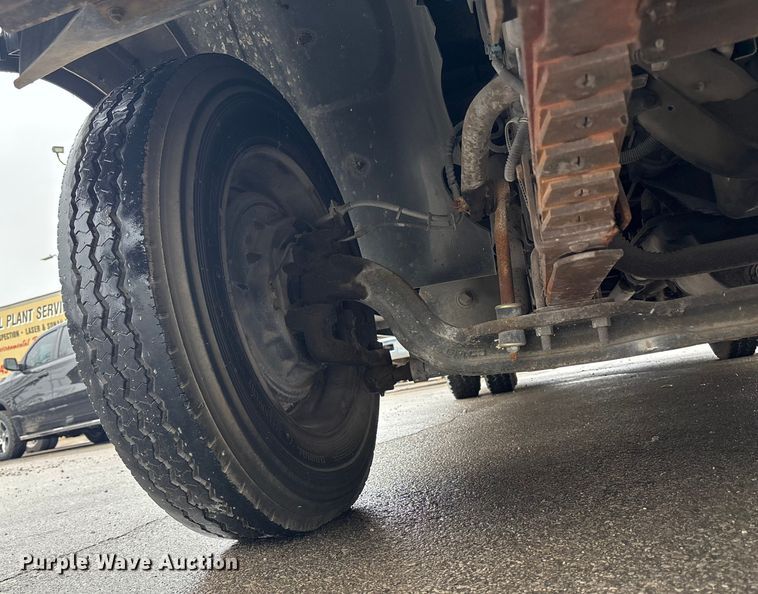 image for item ED5113 1998 GMC delivery van