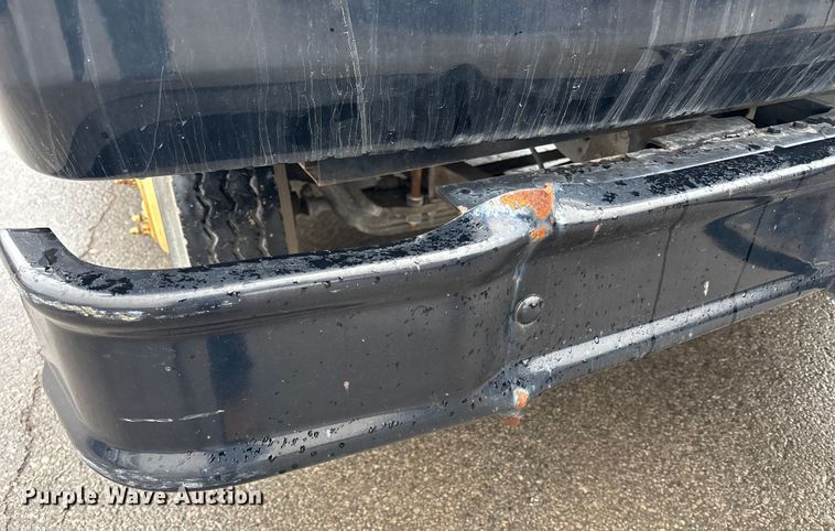 image for item ED5113 1998 GMC delivery van