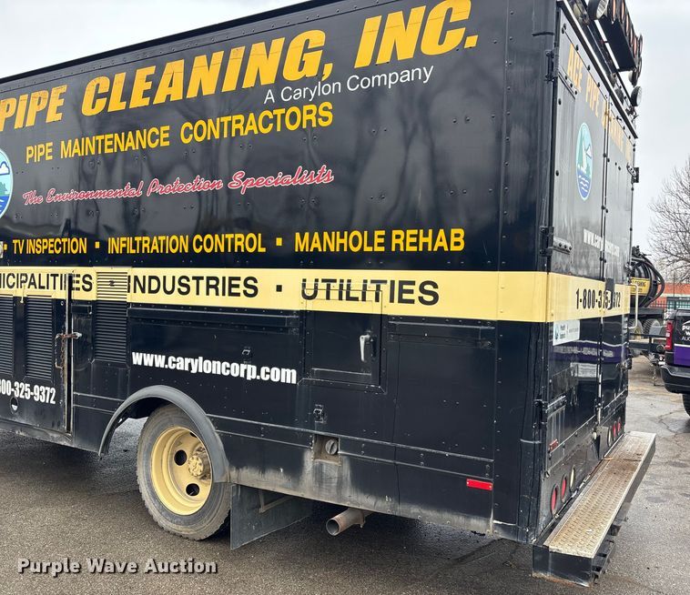 image for item ED5113 1998 GMC delivery van